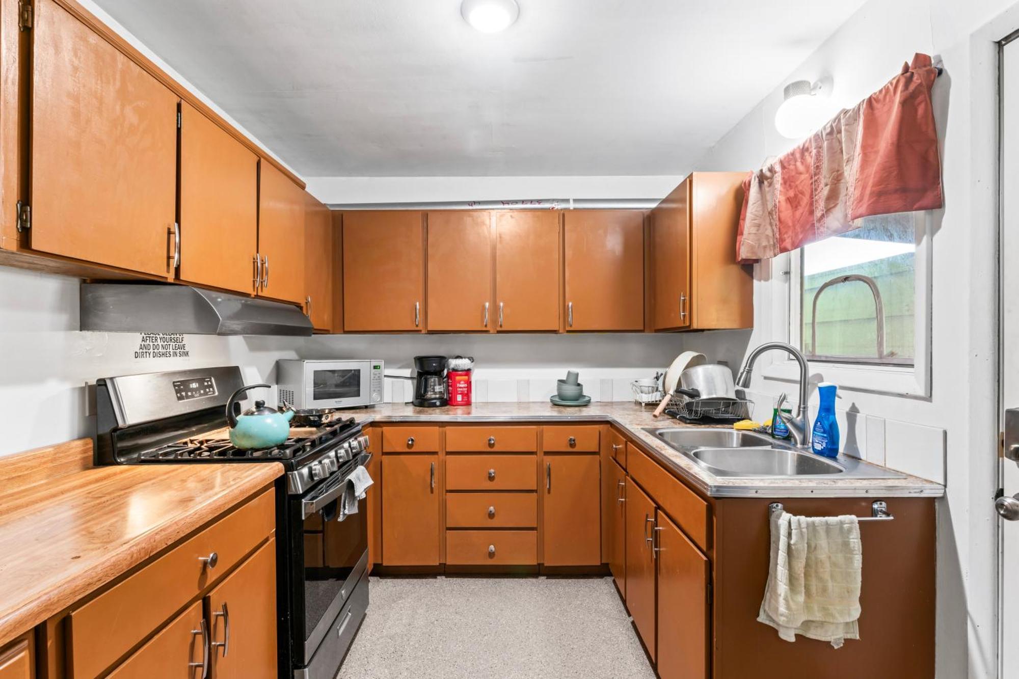 Compact, Comfortable And Cozy Too Anchorage Exterior photo